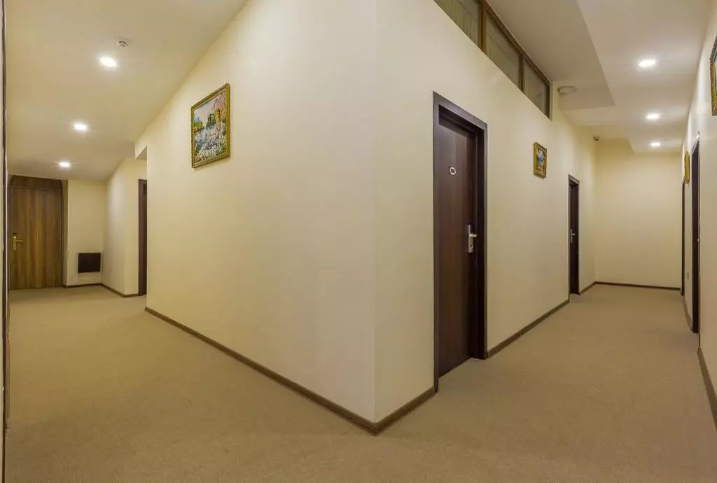 ART Hotel Baku_shabavizparvaz_11.jpg